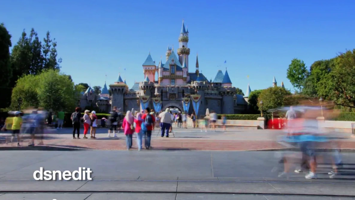 Watch Disney-lapse: A time-lapse journey through Disneyland. on YouTube.