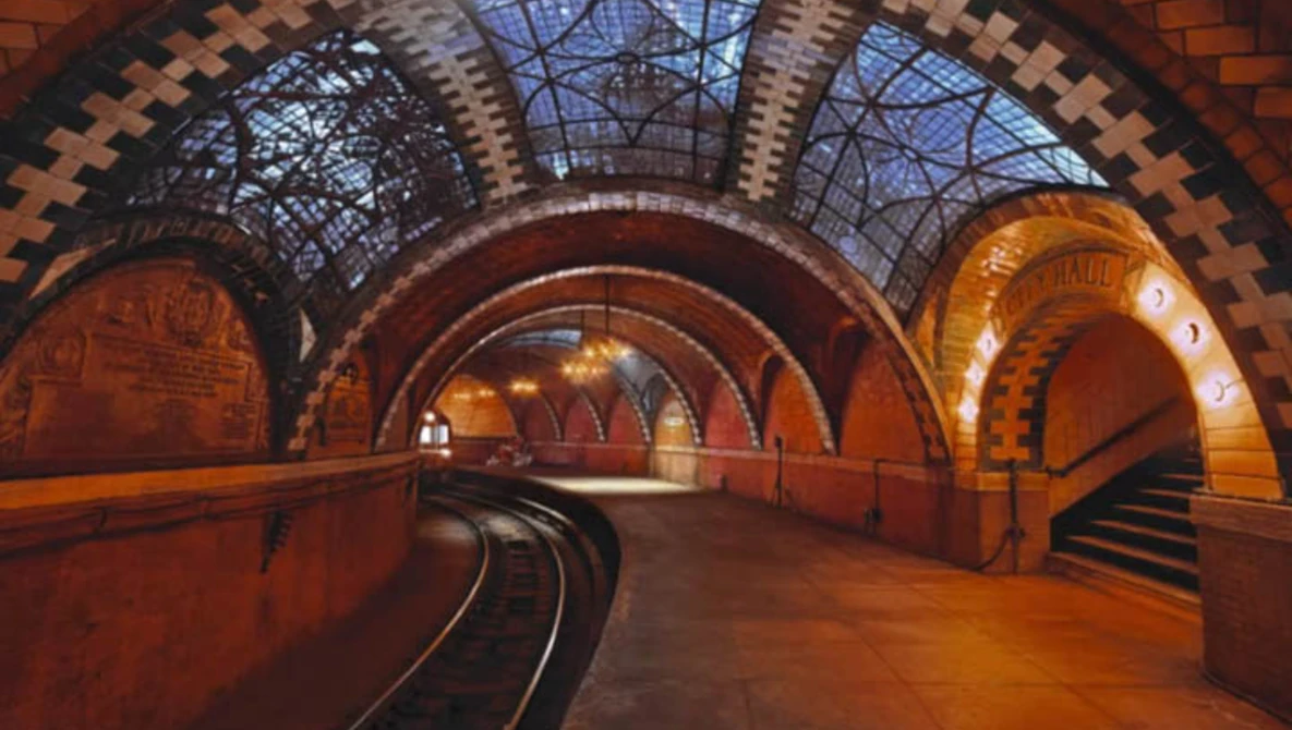 Watch Peter Lik - Behind the Scenes - NYC on YouTube.