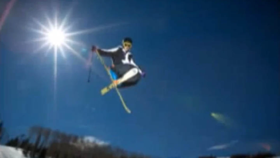 Watch Action Photography with the Speedlite 600EX-RT Radio System - 1/3 on YouTube.