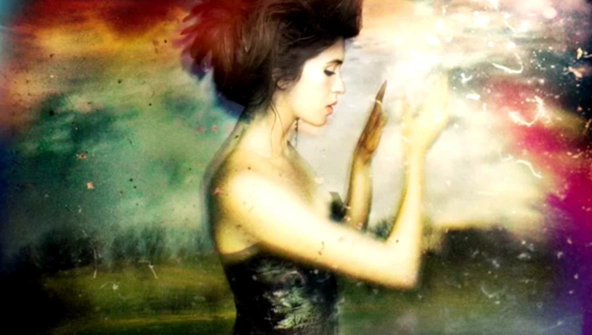 Watch MASTER SERIES: Jeremy Cowart and Imogen Heap on YouTube.
