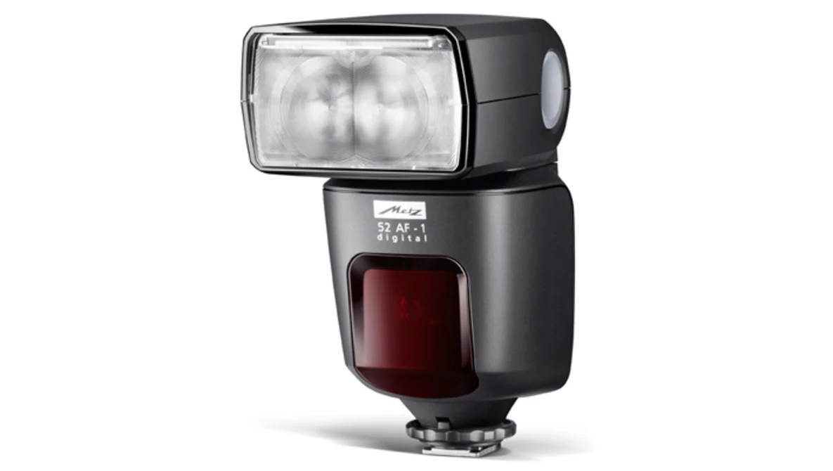 World's First: Metz Mecablitz 52 AF-1 Flash With Touchscreen
