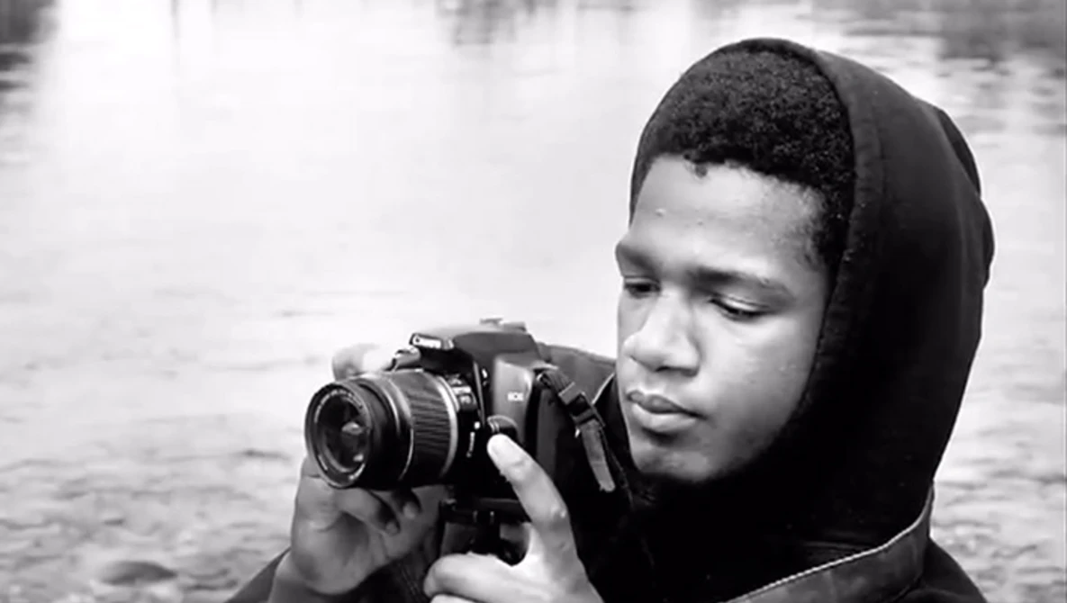 Watch "In a New Light" Nature Photography Program for At-Risk Youth on YouTube.