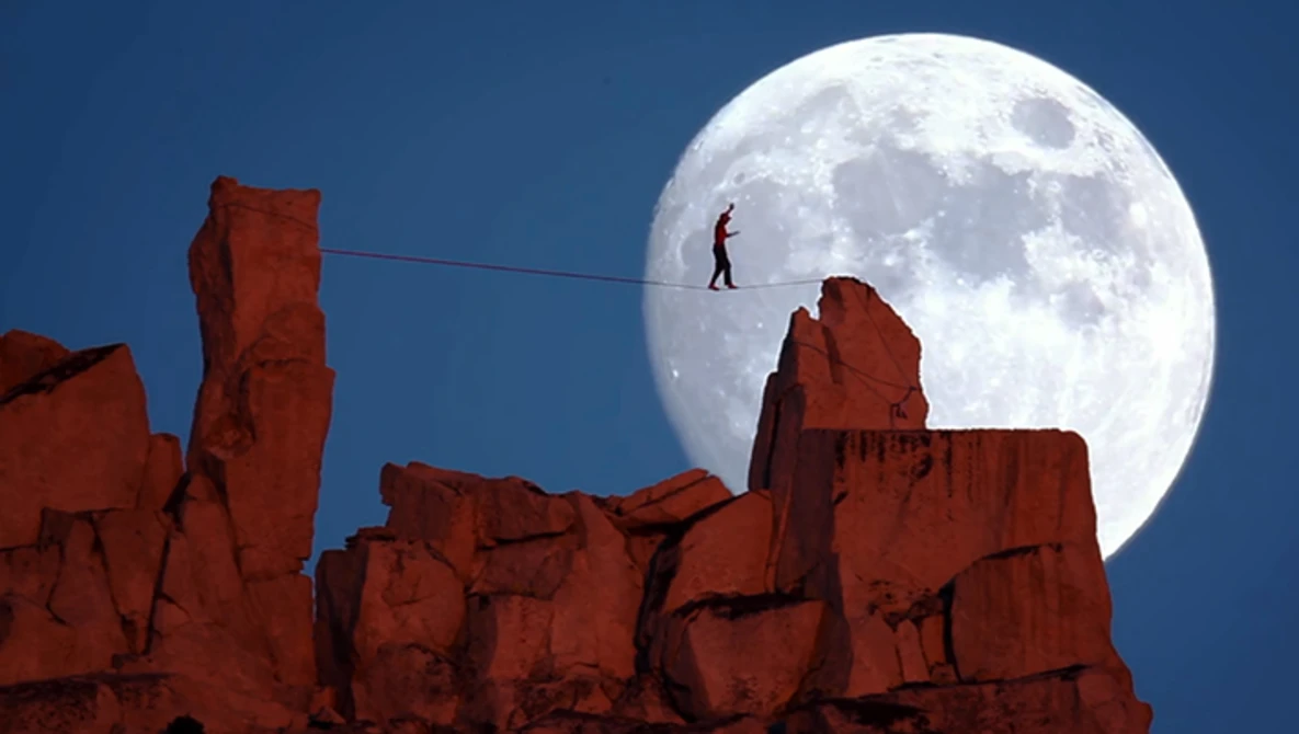 Watch Moonwalk on Vimeo.