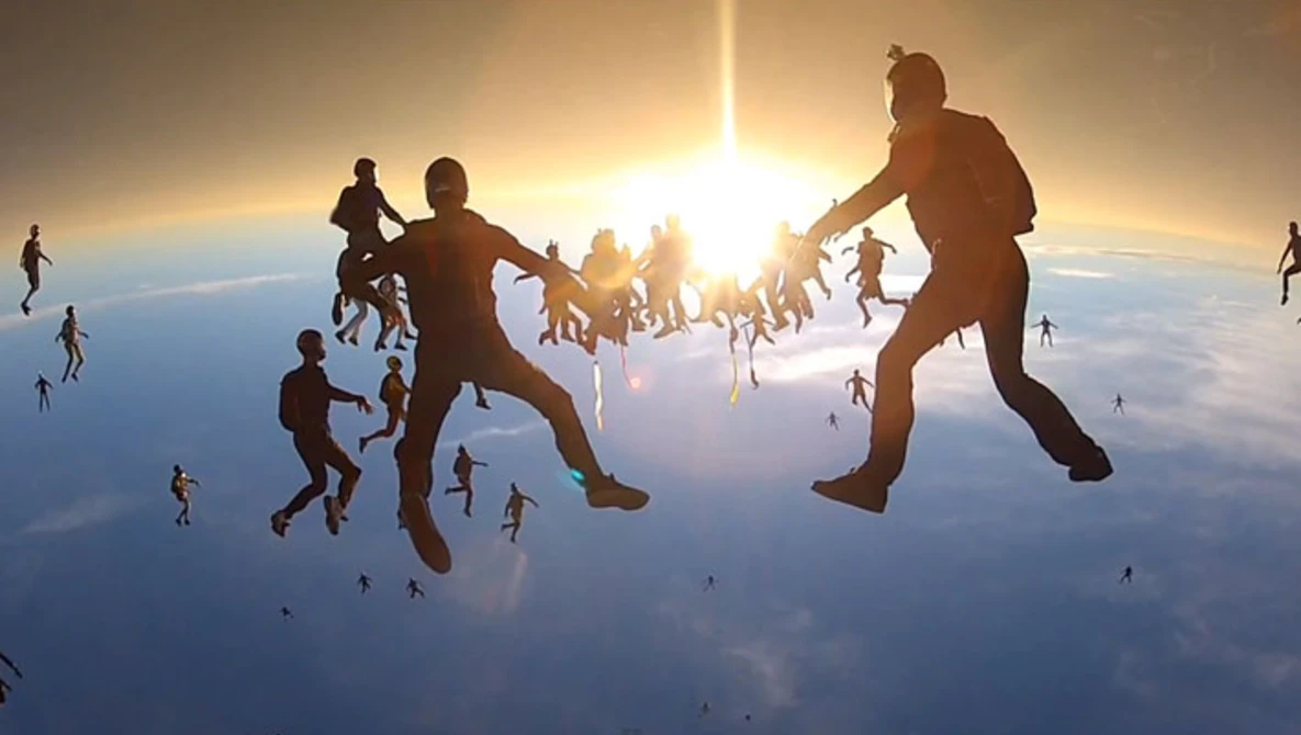 Watch GoPro: Vertical Skydiving World Record 2012 on YouTube.