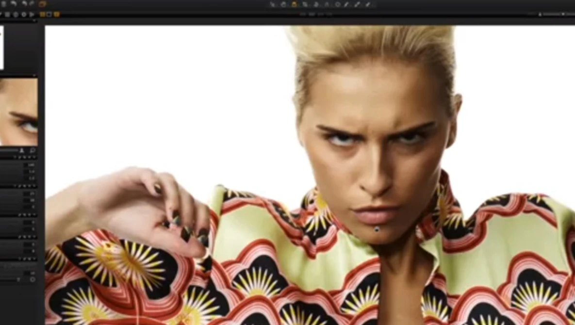 Watch David Thompson | Fashion photography 1/2 | Phase One LIVE on YouTube.