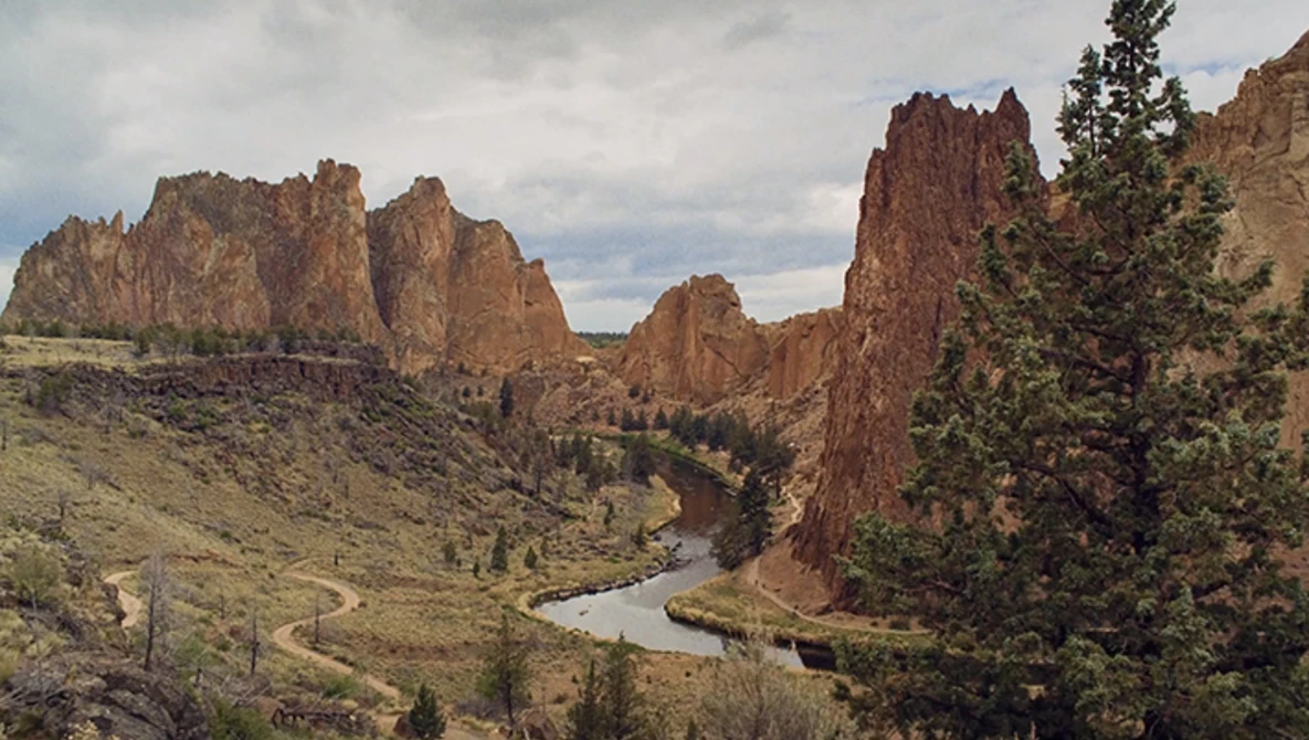 Watch Raw Video on the Canon 5D Mark III (Magic Lantern) - "Smith Rock" on YouTube.