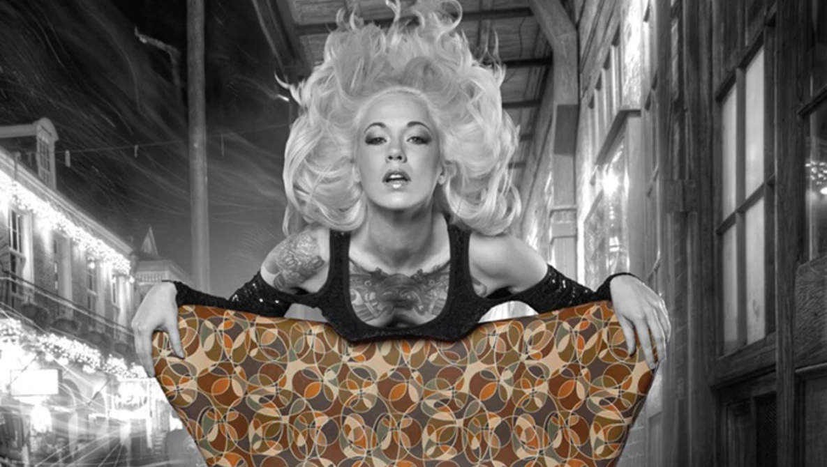 Watch Building the Layers - A look into a national ad campaign - 2011 on YouTube.