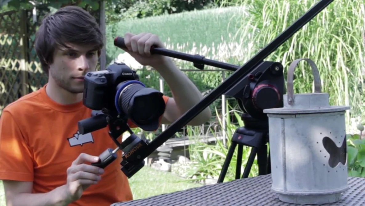 Watch 10 creative camera slider tips with the Konova slider | Cinecom.net on YouTube.