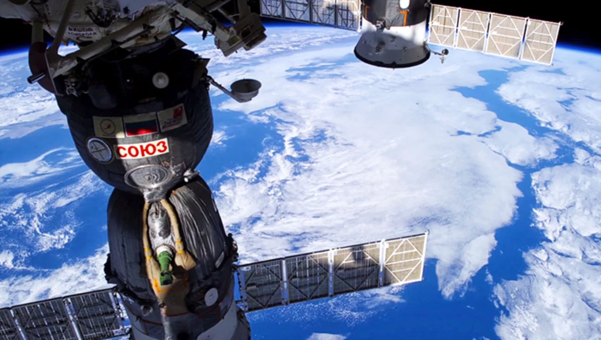 Watch The World Outside My Window - Time-Lapses of Earth from the ISS on Vimeo.