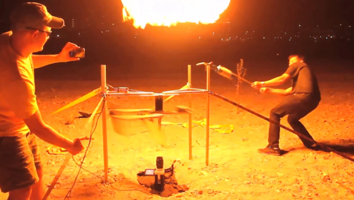 Watch Freezing time w/ ONLY ONE camera, 360 degrees, 7200 fps on YouTube.