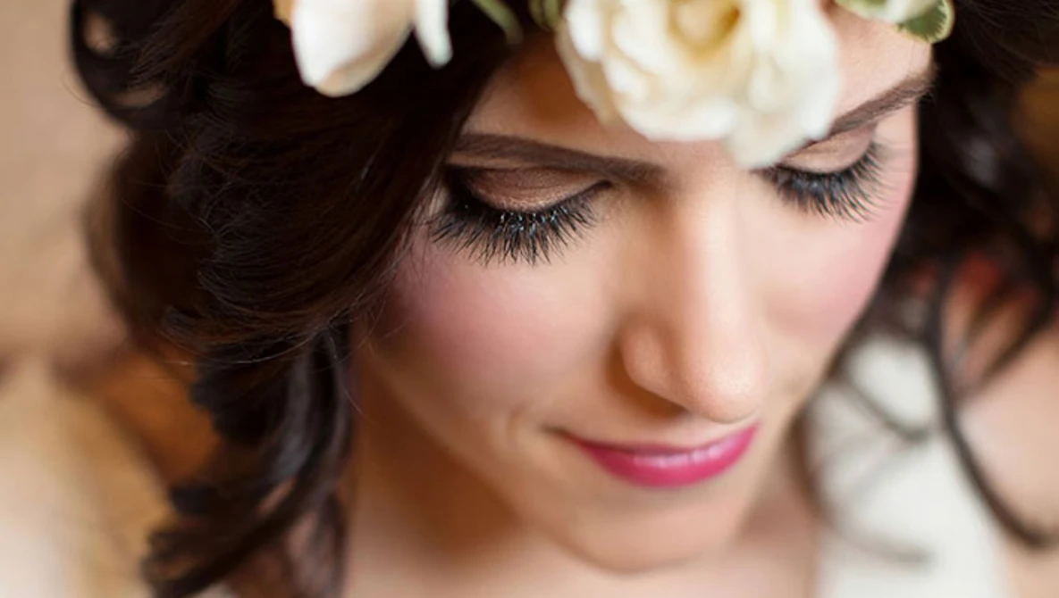 Watch The Iconic Bridal Portrait - Walk Through a Wedding with Justin and Mary on YouTube.