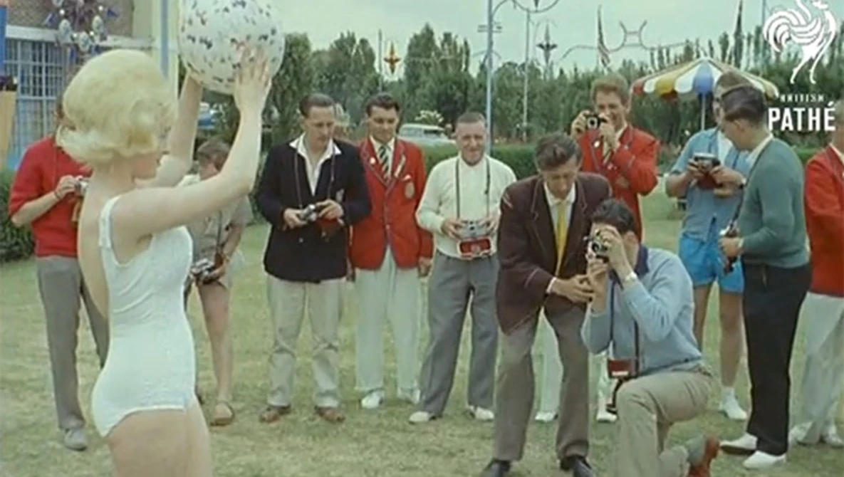 Watch Camp Photographer (1961) on YouTube.