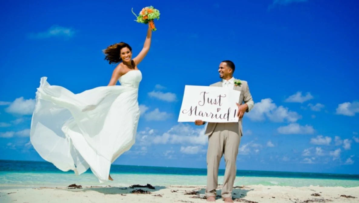 Watch Laura Grier shooting a Destination Wedding at Stingray City in the Cayman Islands on YouTube.