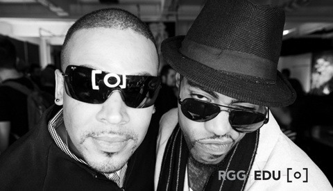 Turn Virtually Any Logo Into A Photo Booth Catch Light With This Modifier