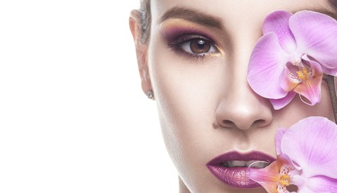 Retouching Eyebrows Like a Makeup Artist in Photoshop