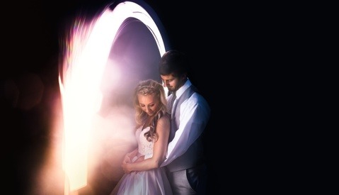 How to Incorporate Night Photography Into the Wedding Day
