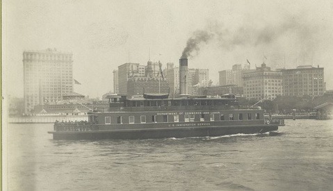 Photos Show Immigrants as They Arrived on Ellis Island