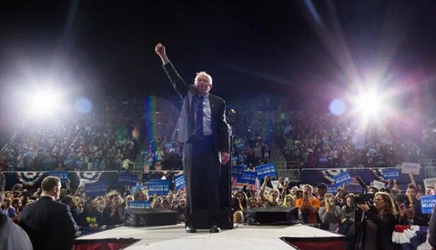 'Trying to Show Him as President': Meet Bernie Sanders' Photographer