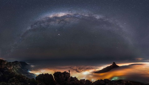 Astrophotographer Exposes Cape Town Through New Images