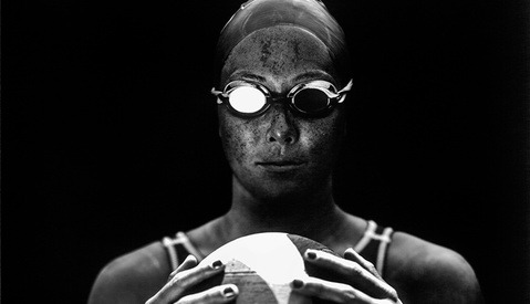 LA Times Photographer Captures Stunning 8x10 Portraits of US Olympic Athletes