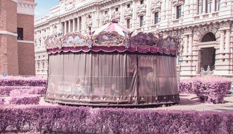 Roma Rosa: A Surreal Infrared View of Rome