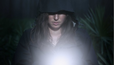 Create an Eerie Nighttime Photo in the Middle of Day