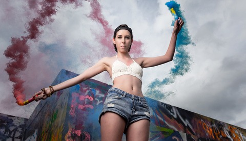 Mixing Smoke Grenades with Location Portraits