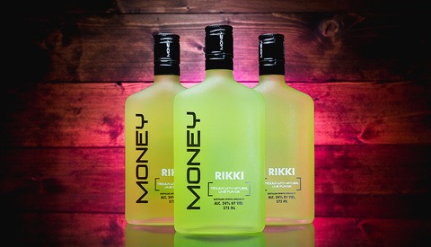 How to Add Some Energy to Your Product Photographs Using Creative Gels
