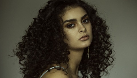 Three Lighting Setups Using Window Light