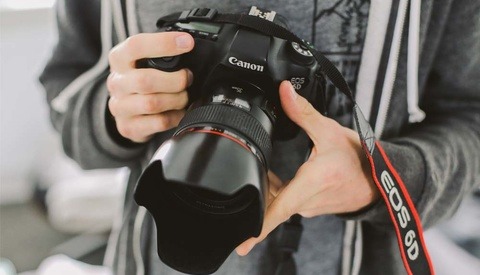 Brooklyn Beckham Looking to Quit Prestigious Photography Course Just Months After Starting