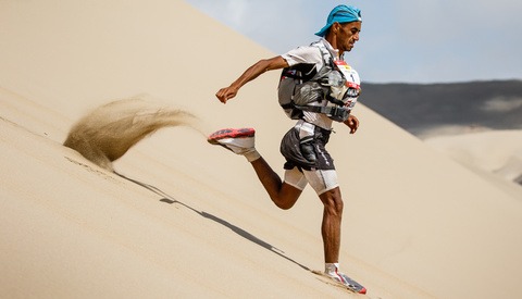 What It Takes to Photograph an Extreme Event Like the Marathon Des Sables Peru