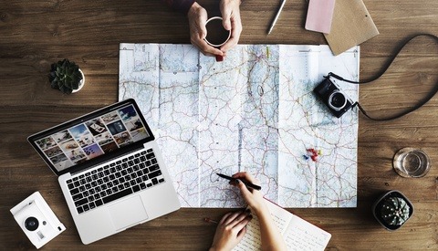 How to Become a Nomad and Travel in the Digital Era