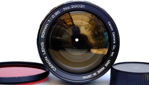 Photographer Forced to Watch His Stolen Custom-Modified Lens Sell on