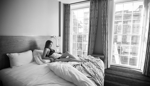 When to Go Wide With Portraits