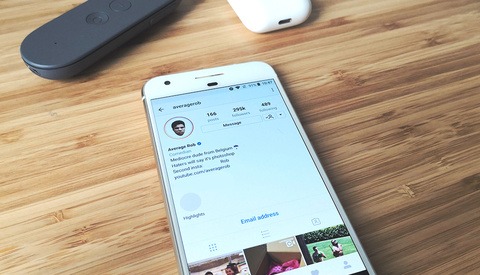 What Are the Funniest Photography Accounts to Follow?