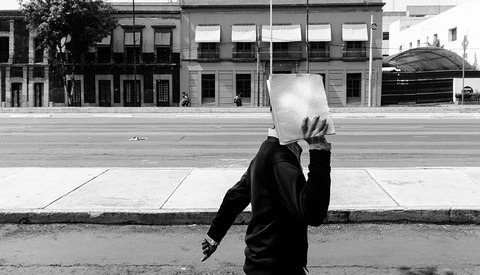 First Steps to Become a More Confident Street Photographer