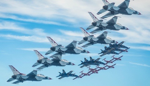 Massive Photo Shoot of All U.S Military Jet Demo Teams Makes History