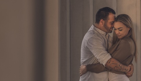 How to Shoot Engagement Photos: Create a Three-Step Template