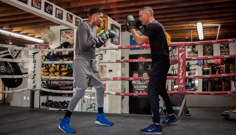Pro Athletes Turned Photographers: Is It a Problem?