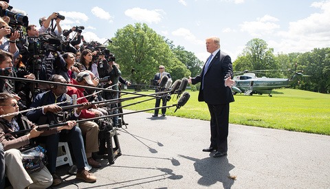 Donald Trump Actually Likes Journalists, but Only if They're Holding Cameras