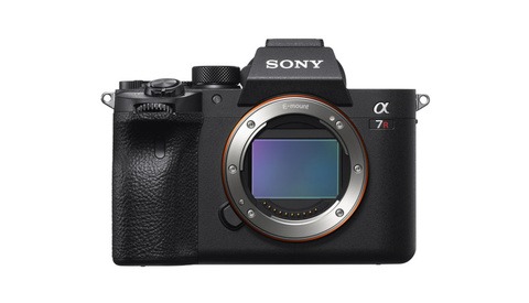 Five Reasons Why You Should Switch to Sony Mirrorless