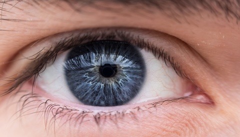 Researchers Create Contact Lens That Works Like a Zoom Lens, Controlled by Blinking