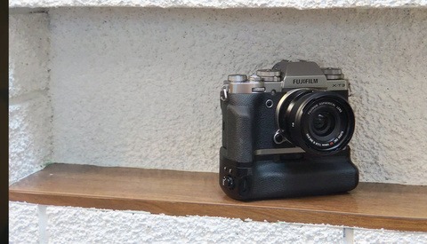 Fstoppers Reviews: The Fujifilm 16mm f/2.8 R WR