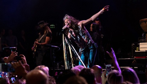 Aerosmith's Steven Tyler Tells Fan to Put Their Phone Away and 'F***ing Watch the Show'