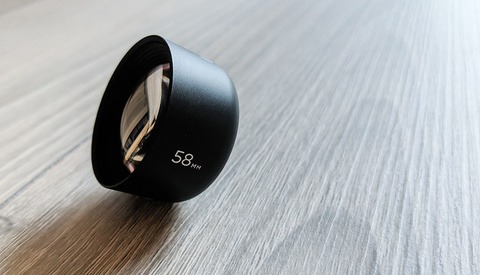 Fstoppers Reviews the Moment 58mm Lens