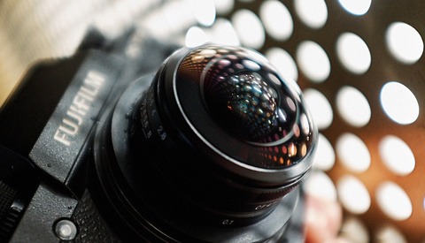 Fstoppers Reviews the Laowa 4mm f/2.8 Circular Fisheye for APS-C Cameras