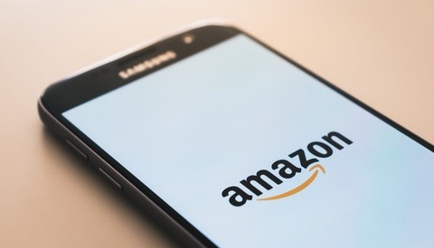 Amazon Initially Sided With a Fraudulent Buyer, Letting Him Keep a Photographer's Camera and Refunding Him the Money