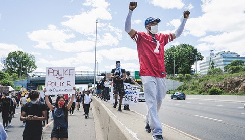 With Trump Threatening to Track Protestors Down, Should Photojournalists Show Faces in Photos?