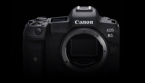 Why Should You Avoid the Canon EOS R5?