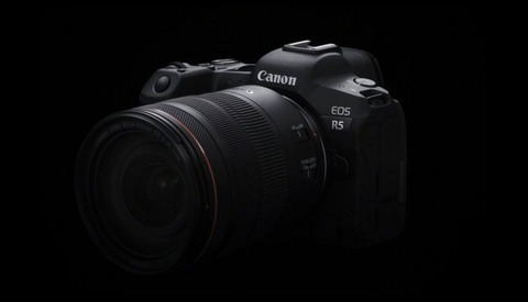 7 Reasons to Buy the Canon EOS R5
